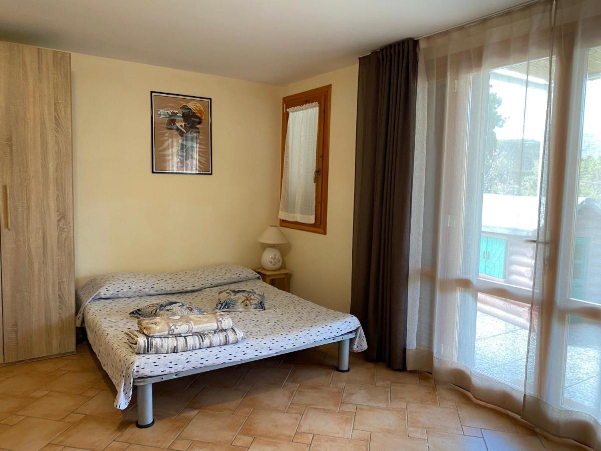 Villetta Di Rosa Procchio  Dış mekan fotoğraf
